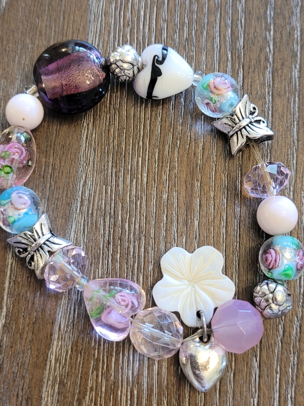 Handmade Floral Glass Bead Bracelet